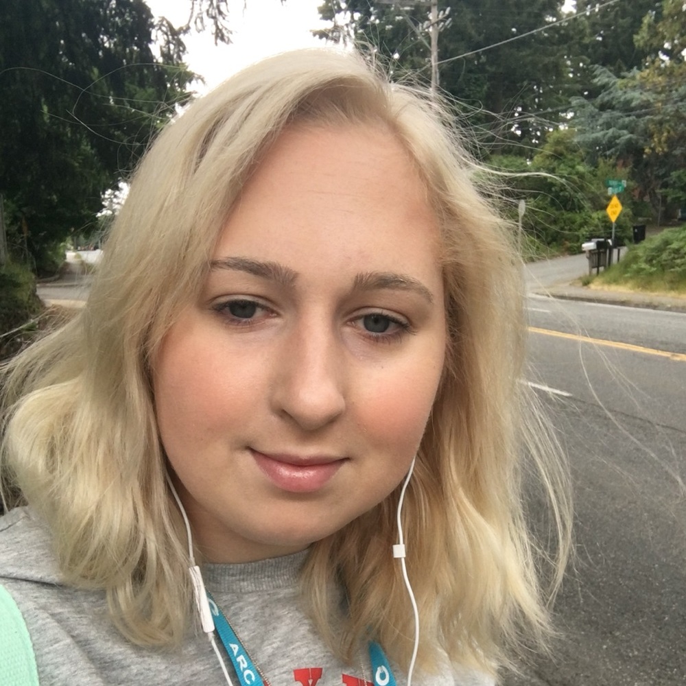 Meet your Posher, Ashley